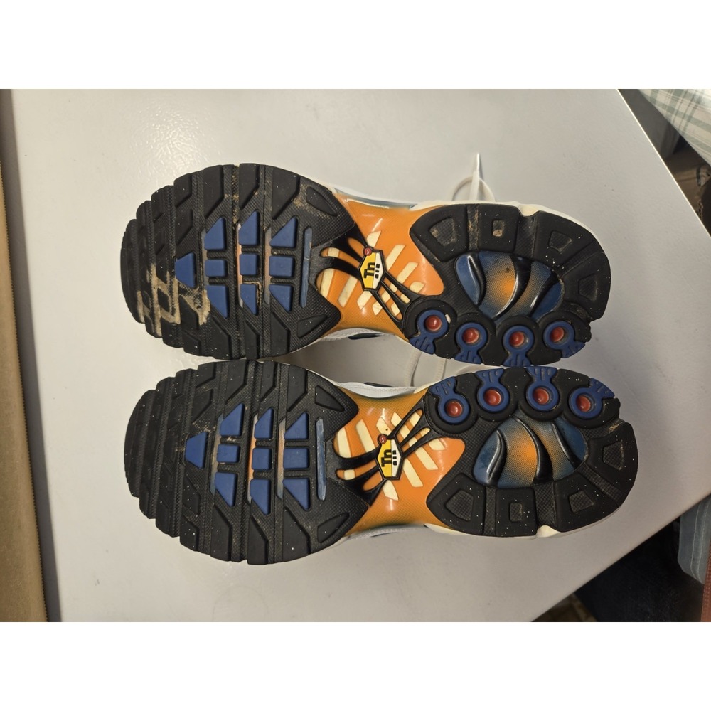 Nike Air Max Plus TN 'Hiking' Men's 8 Carbiner White Kumquat Marina DV3507-100 - Picture 7 of 9